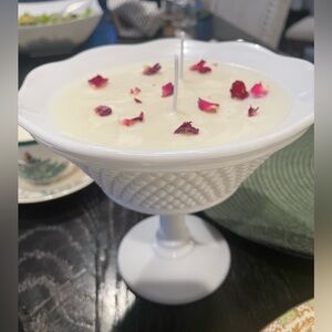 Vintage collectible milk glass candle